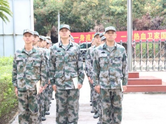中山開(kāi)展2026年上半年役前教育，助準(zhǔn)新兵邁好軍營(yíng)生活第一步